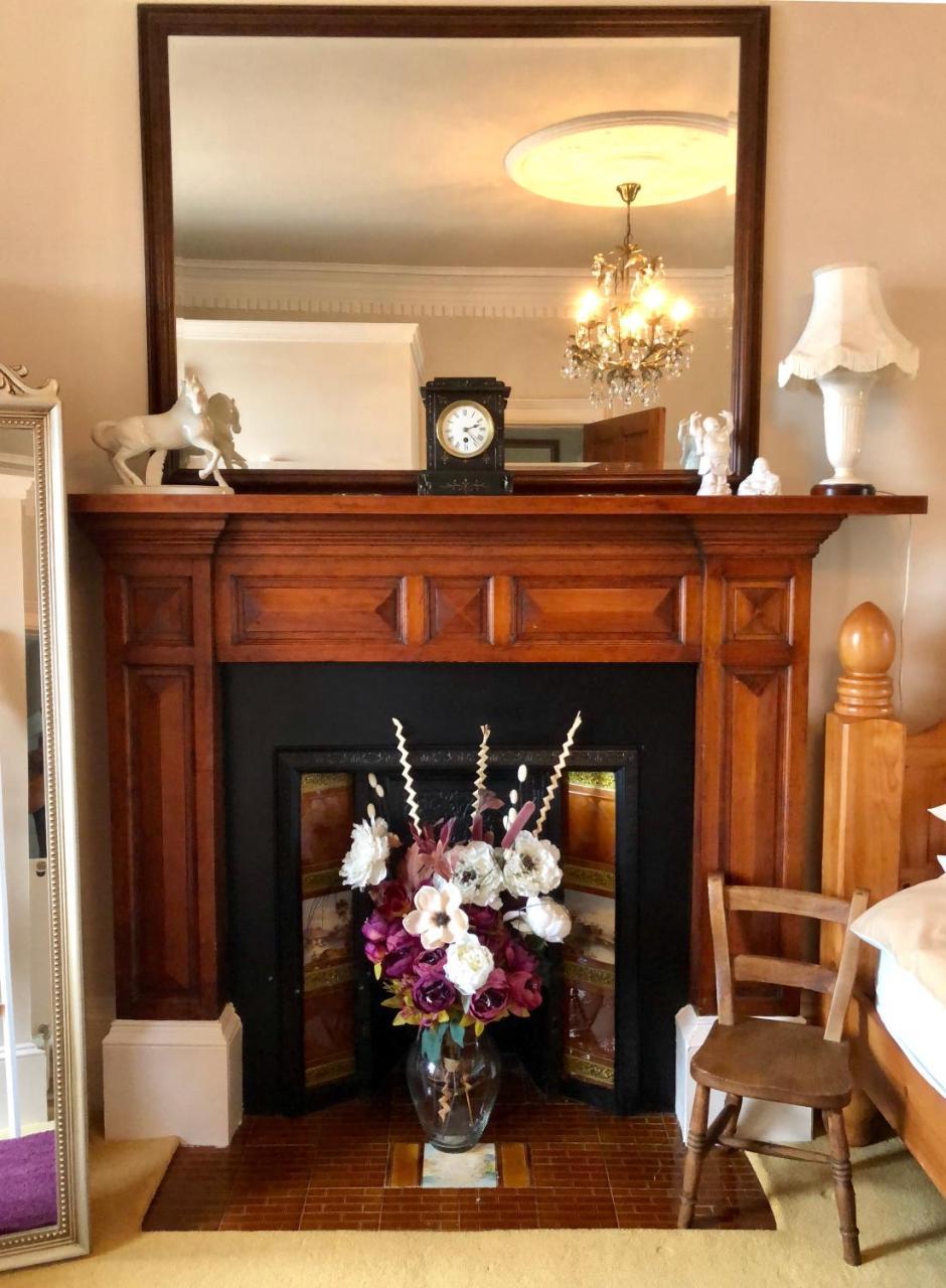 Orsay House Bed and Breakfast Portnahaven Buitenkant foto