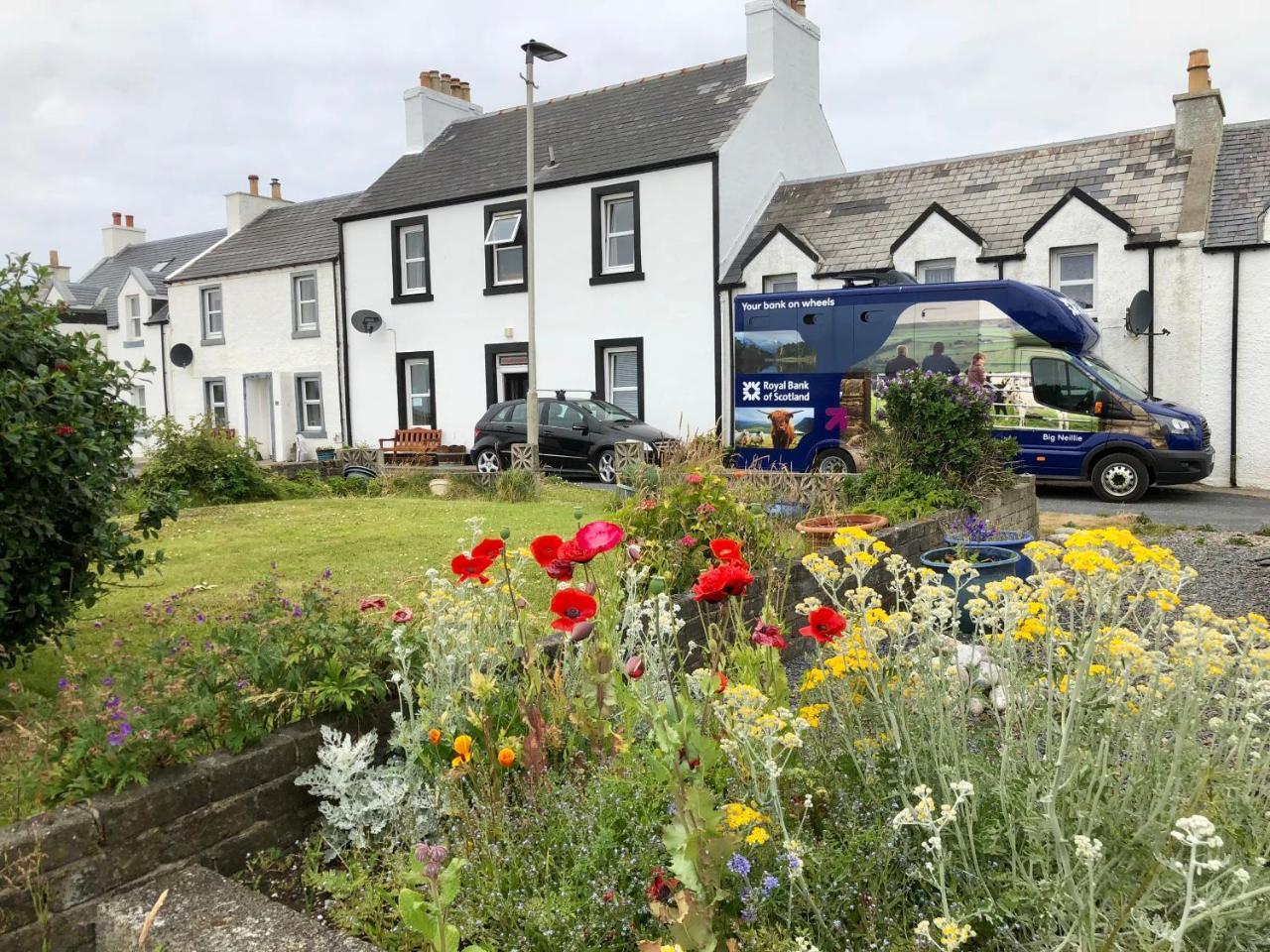 Orsay House Bed and Breakfast Portnahaven Buitenkant foto