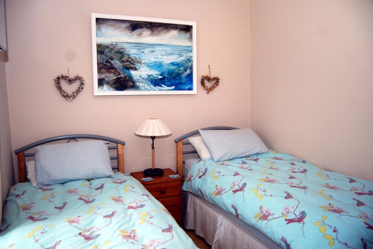 Orsay House Bed and Breakfast Portnahaven Buitenkant foto