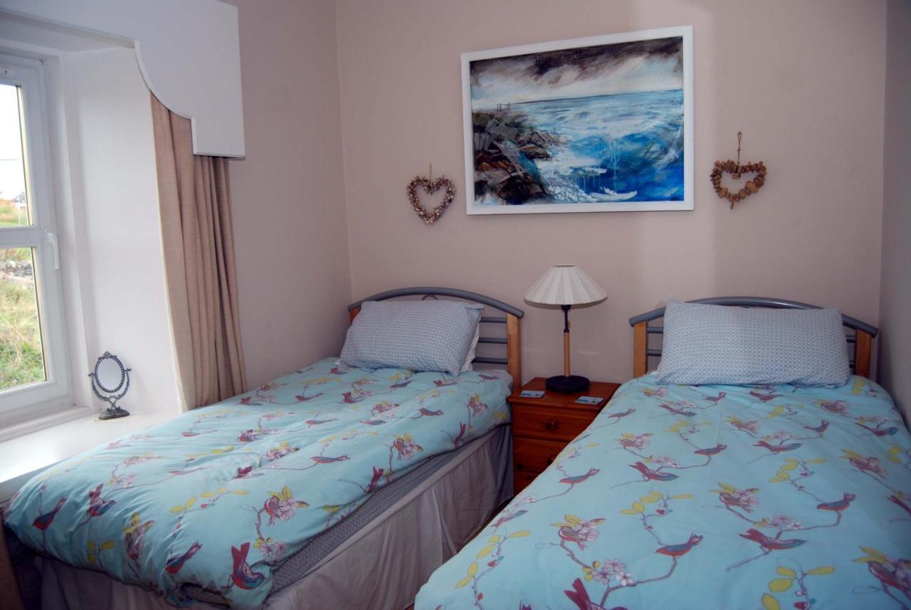 Orsay House Bed and Breakfast Portnahaven Buitenkant foto