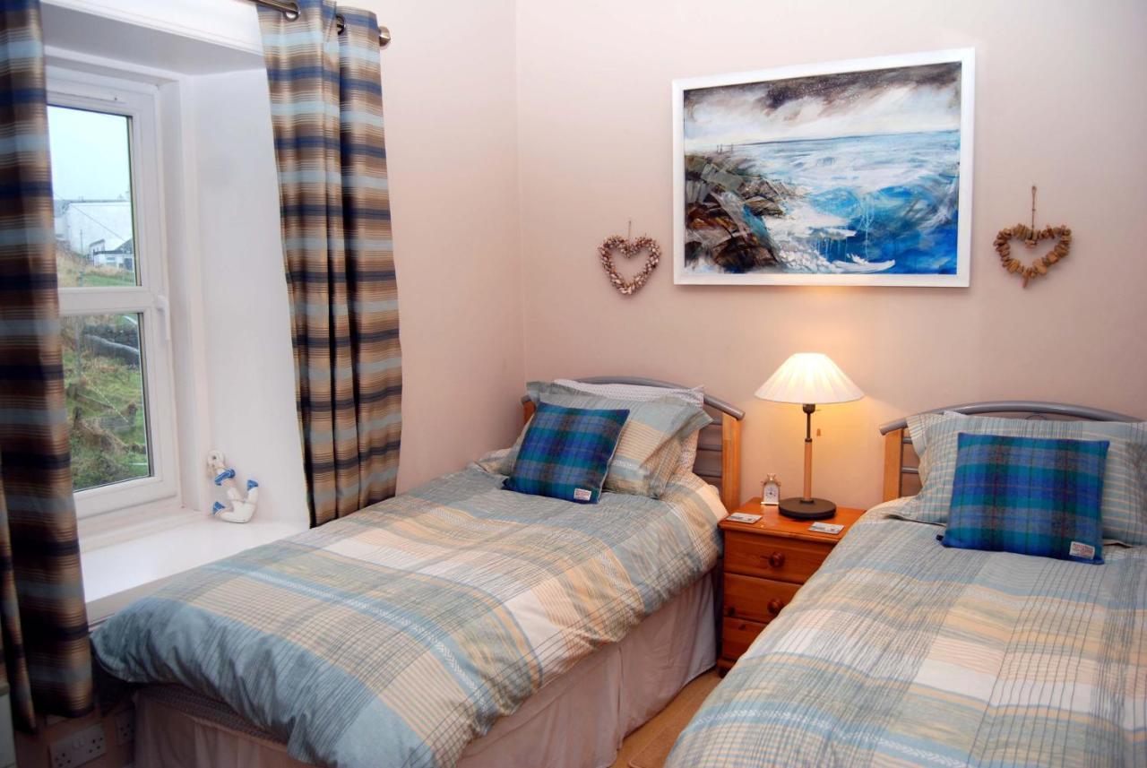 Orsay House Bed and Breakfast Portnahaven Buitenkant foto