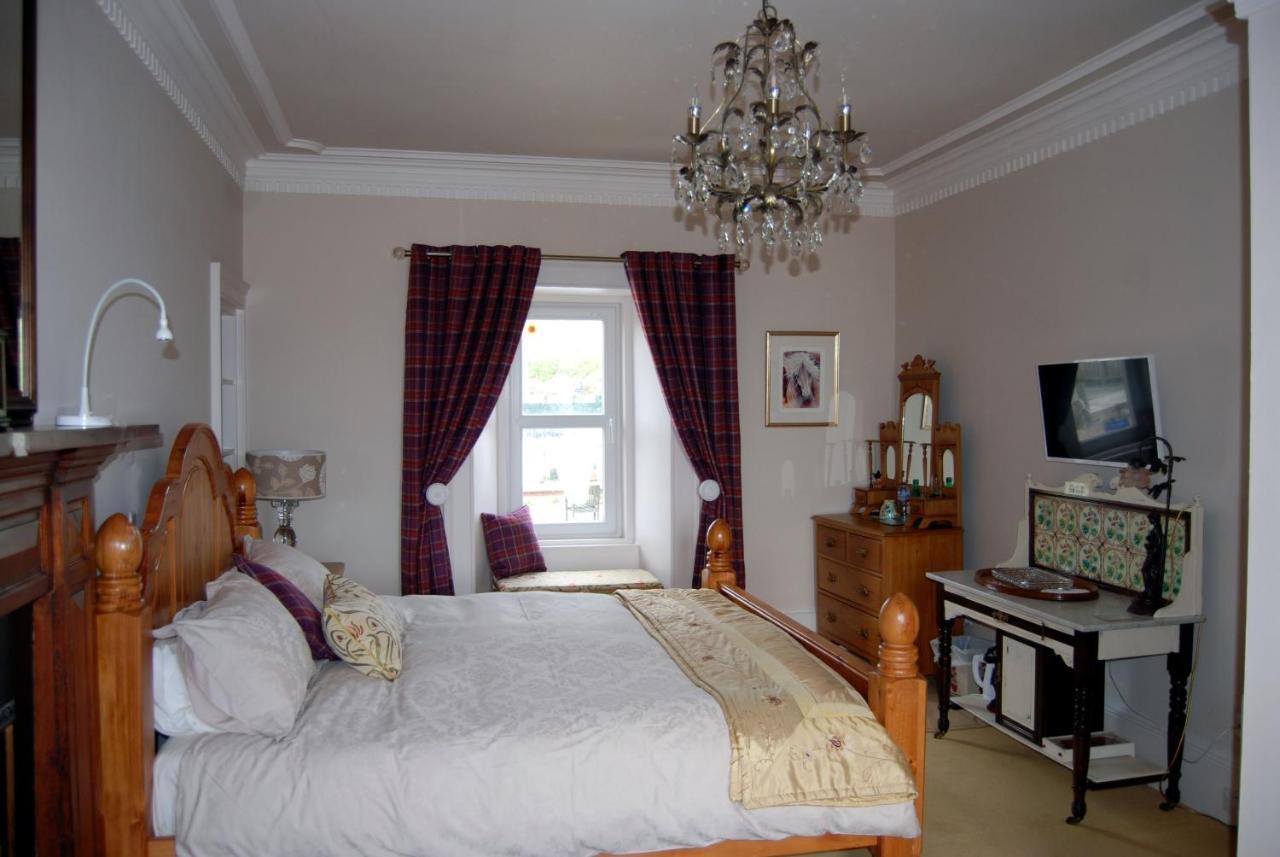 Orsay House Bed and Breakfast Portnahaven Buitenkant foto